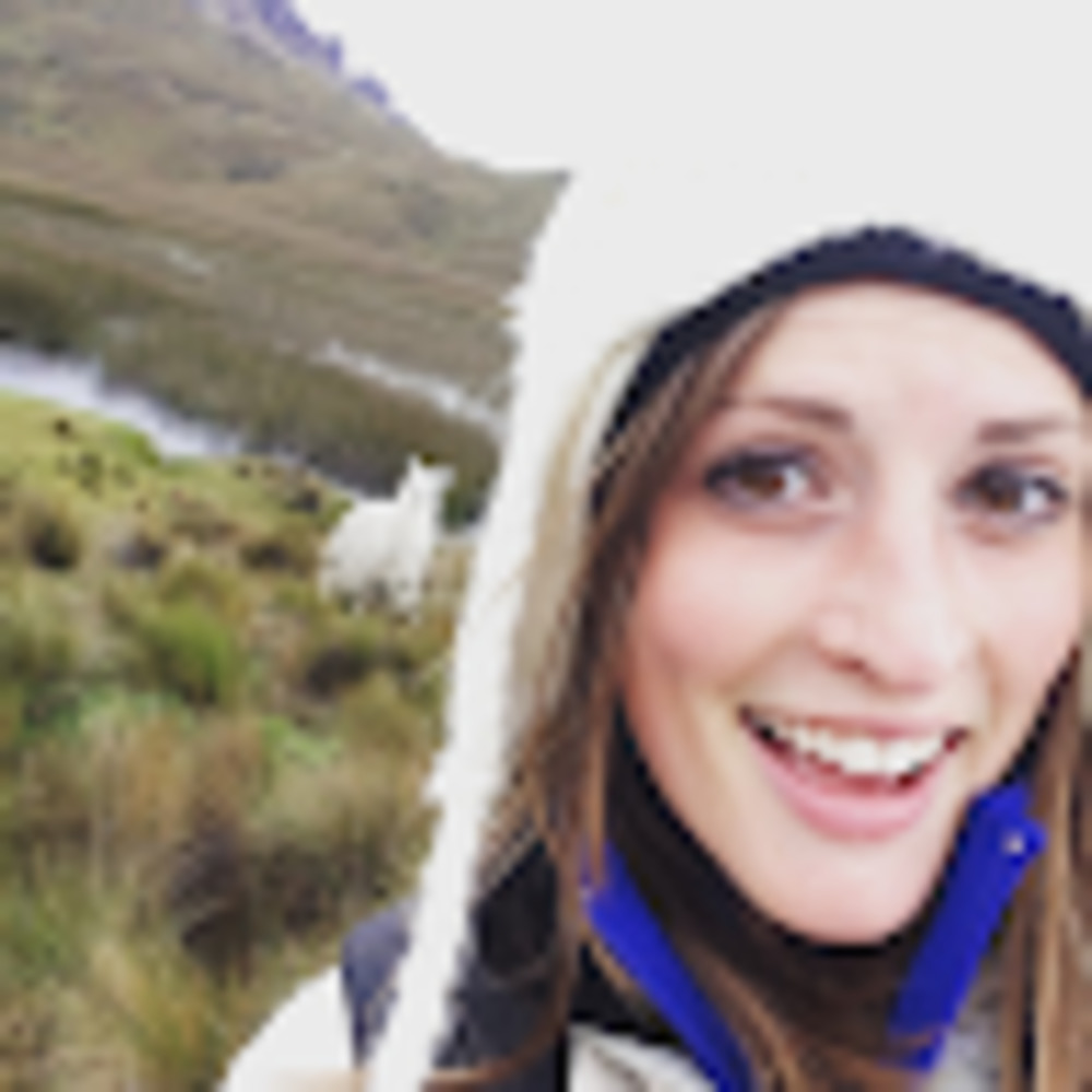 Meet your Posher, Emily